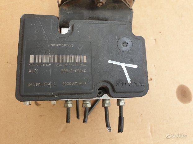 Centralina pompa ABS Toyota Yaris 2008 44510-0D031 2 03_fda9096e88dd4f969b8a17dffc4fa8d8