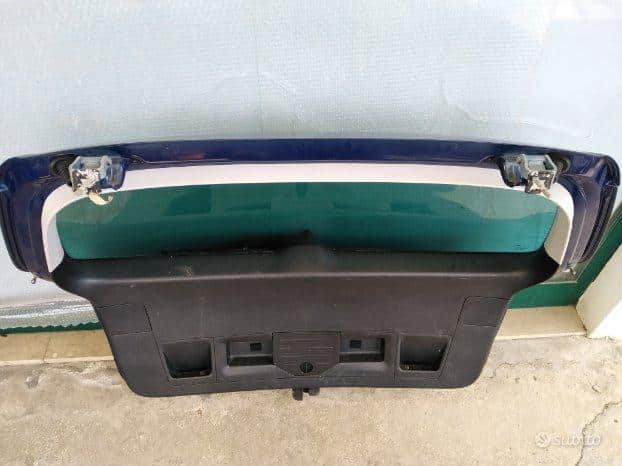 Portellone cofano posteriore Volkswagen Passat Variant 3C 2009 4 05_20790b780b554ca1a103a71425acf50d
