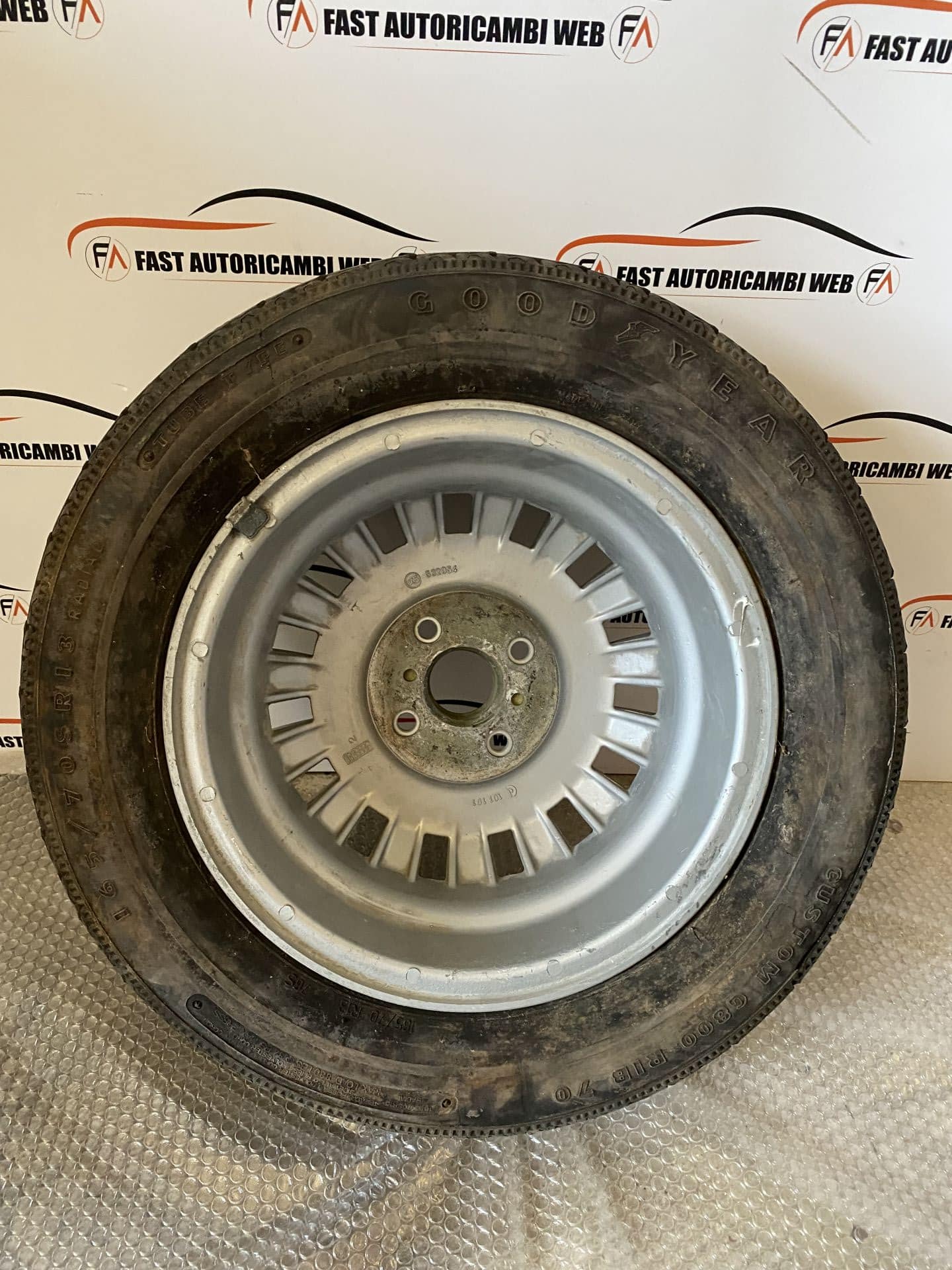 Cerchio in lega 13” Alfa Romeo Cromodora 532054 2 05_ffb4_4a91_8882_bad5032ede15