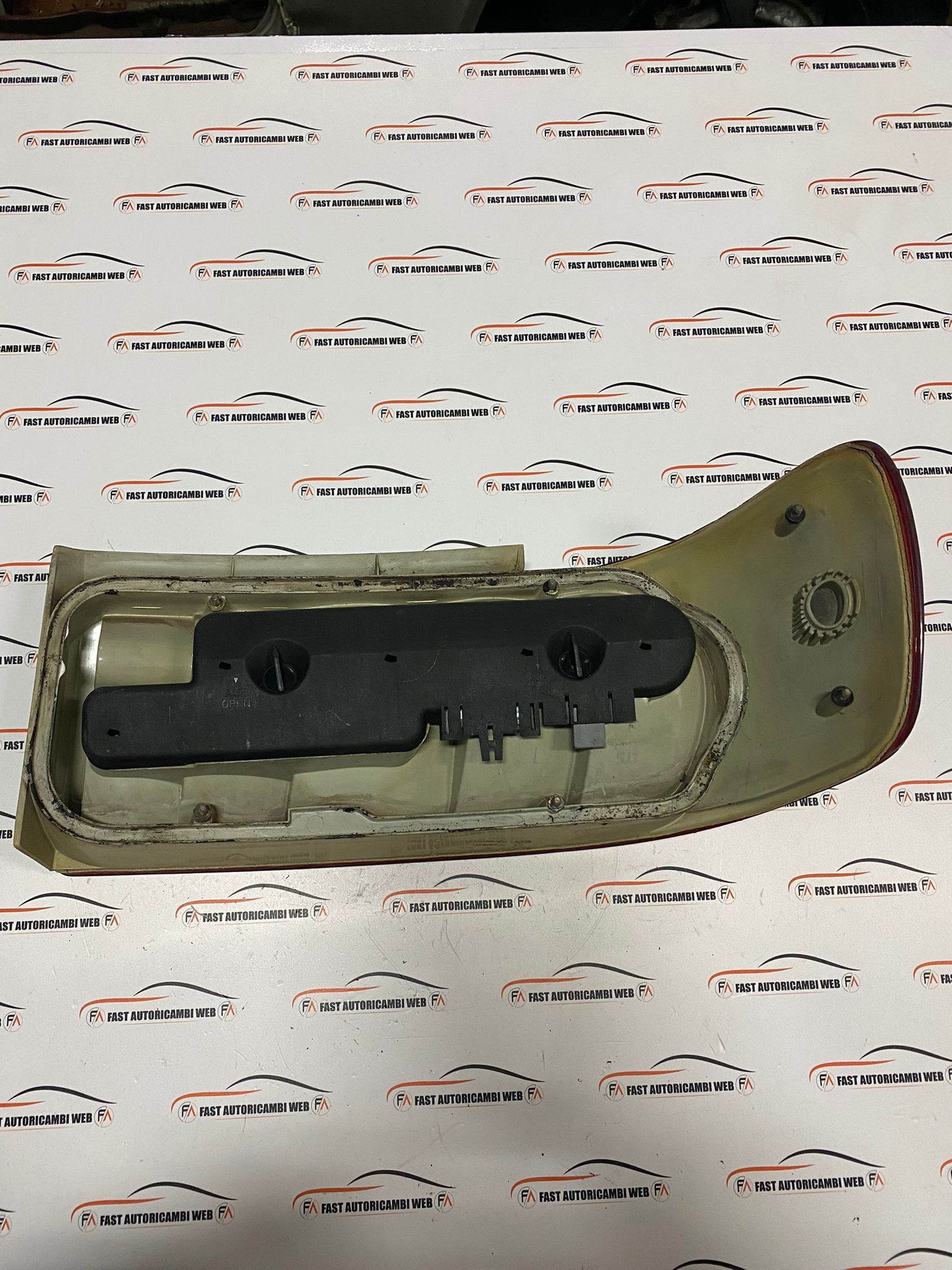Fanale stop posteriore sinistro Audi 80 B3 coupe 895945095 2 06_image_2021_11_09_at_163947_1