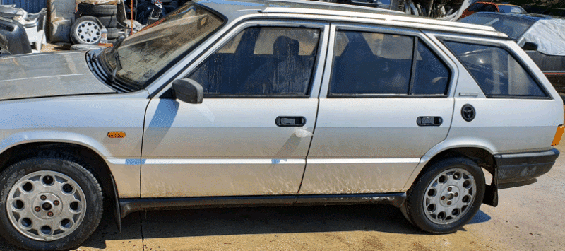 Alfa Romeo 33 1.5 Boxer 4C Sport Wagon per ricambi 3 59-1-1-2.png
