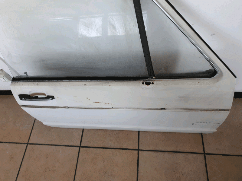 Porta anteriore destra Volkswagen Golf mk1 Cabriolet 2 $_59 (1)