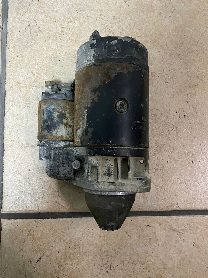 Motorino di avviamento Mercedes 240D w123 0001362600 2 $_59 (1)