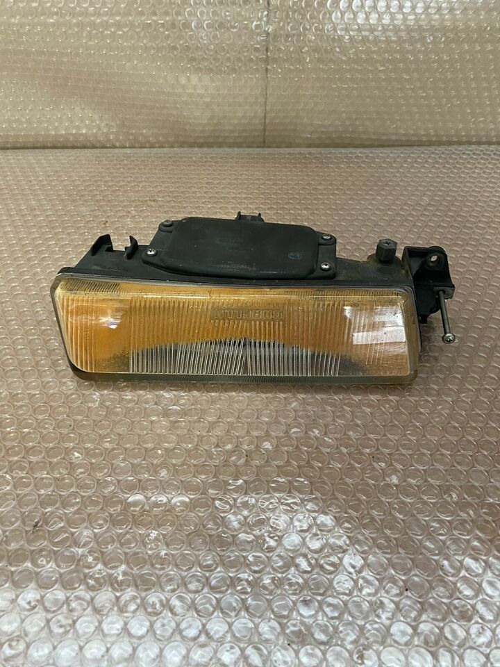 Fendinebbia anteriore destro Lancia Thema 1 $_59