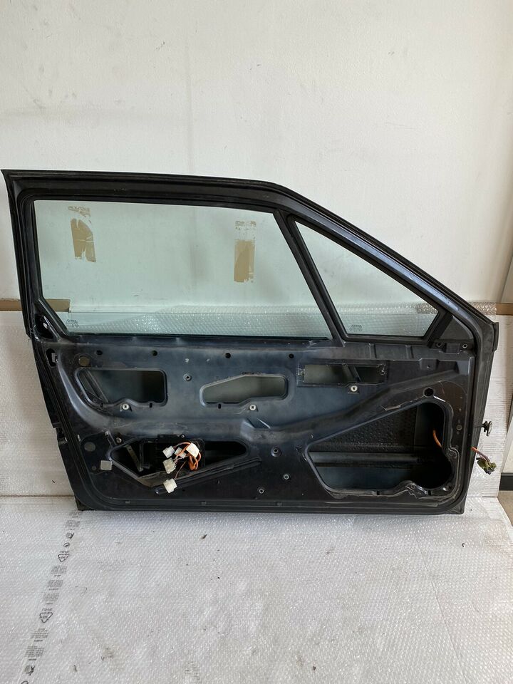 Porta anteriore sinistra Volvo 480 ES 2 $_59 (3)
