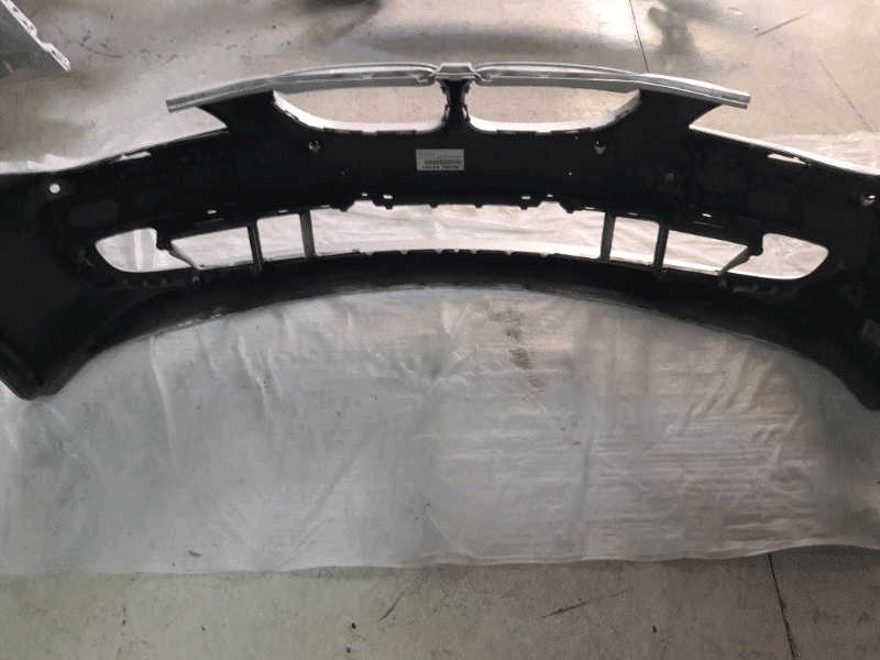 Paraurti anteriore originale BMW serie 5 E60 E61 2 59-4-1-2.png