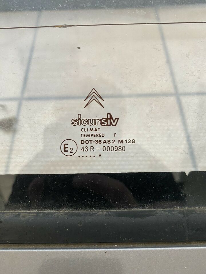 Portellone posteriore con lunotto originale Citroen BX 5 $_59 (4)