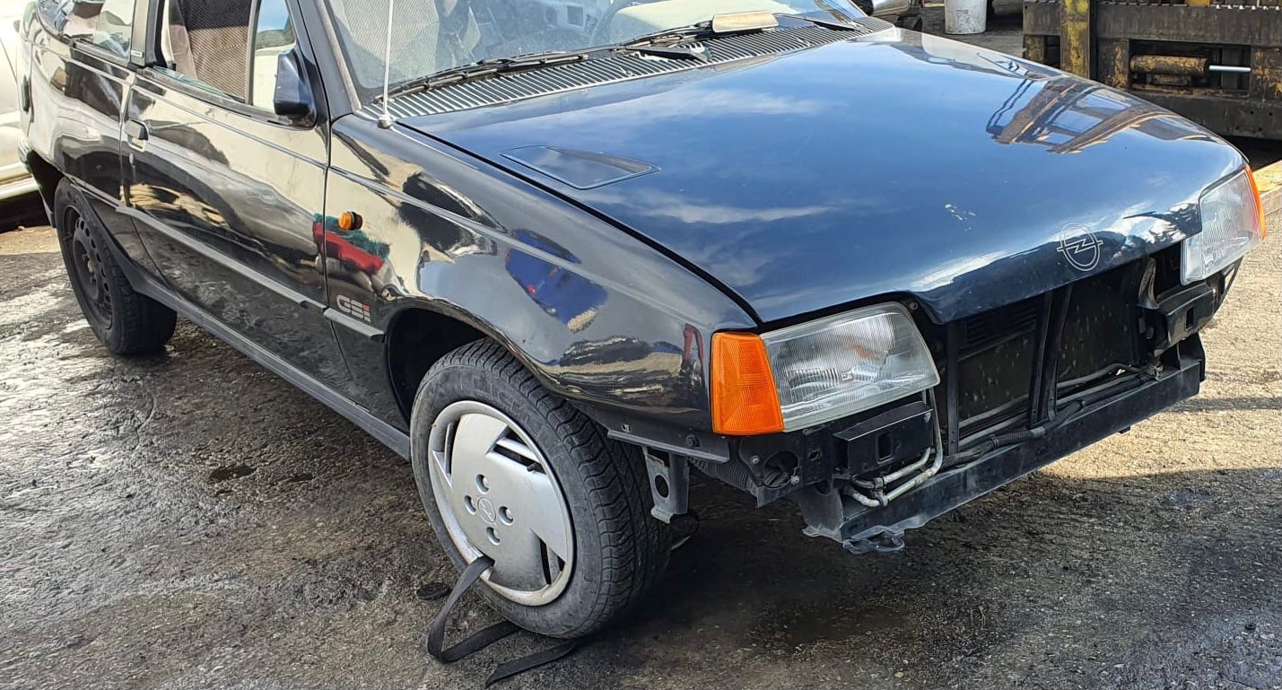 Opel Kadett cabriolet 2.0 GSI 1993 per ricambi 2 WhatsApp Image 2021-11-15 at 18.36.01 (1)