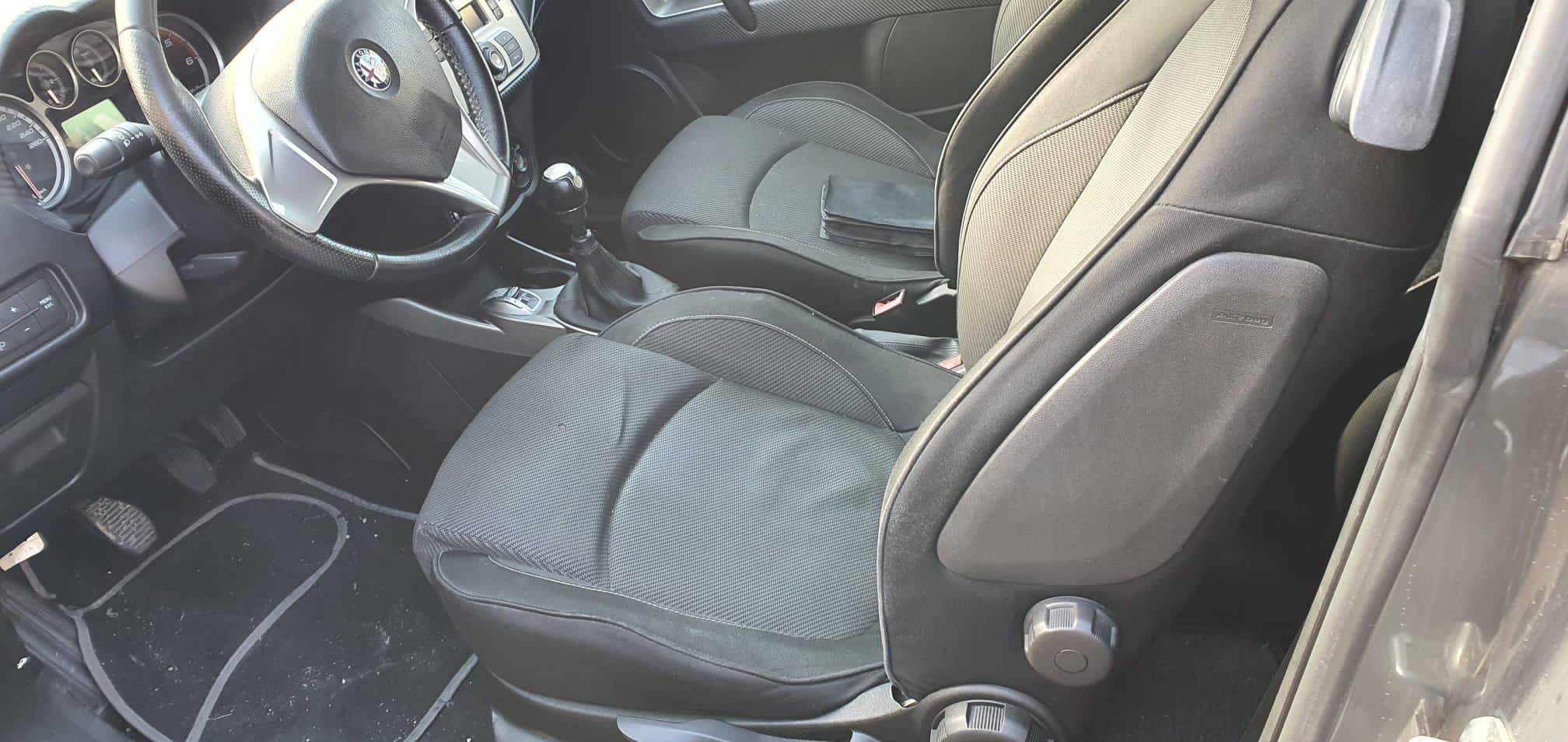 Alfa Romeo Mito 1.6 jtdm 16v per ricambi 6 WhatsApp-Image-2022-01-18-at-15.52.28.jpeg