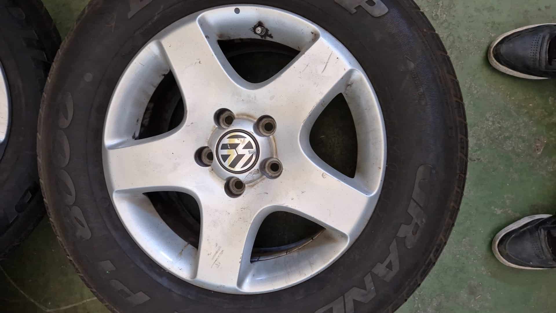 Kit di 4 cerchi in lega da 17" Volkswagwen Touareg prima serie 2 WhatsApp-Image-2022-07-04-at-18.15.56.jpeg
