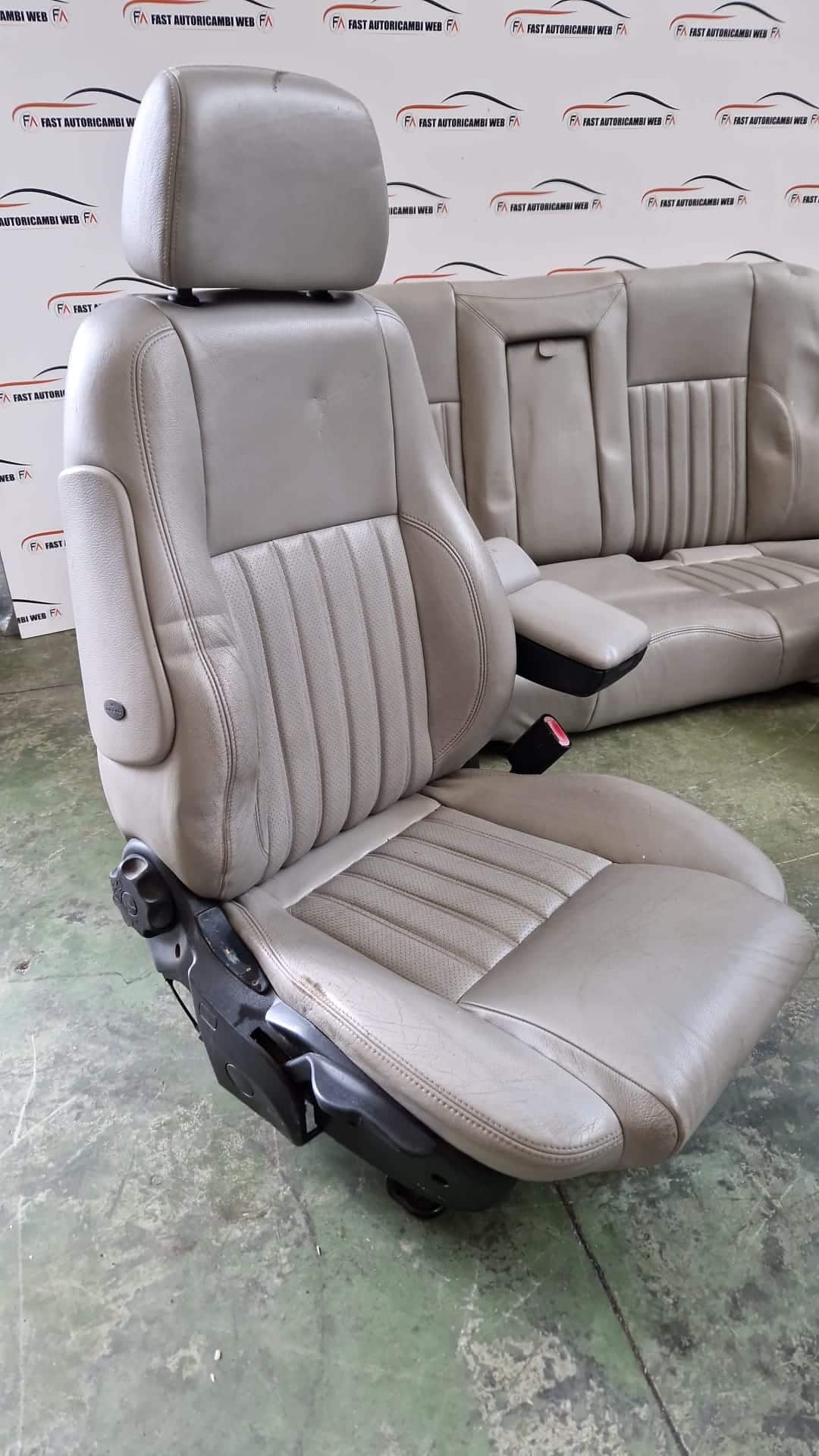 Kit sedili e pannelli in pelle Mitsubishi L200 anno 2007 4 WhatsApp-Image-2022-07-08-at-16.47.50.jpeg