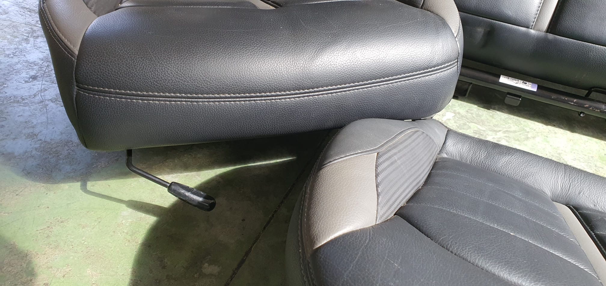 kit sedili / tappezzeria in pelle Mitsubishi L200 anno 2016 5 WhatsApp-Image-2022-07-08-at-17.20.38-4.jpeg