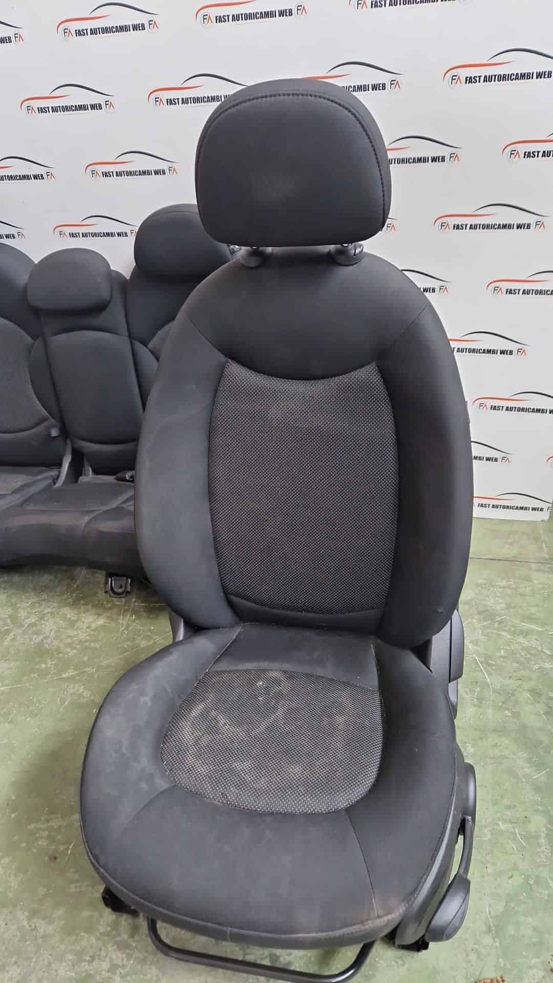 Kit sedili tessuto mini countryman R60 anno 2011 5 WhatsApp-Image-2022-07-08-at-17.48.48.jpeg