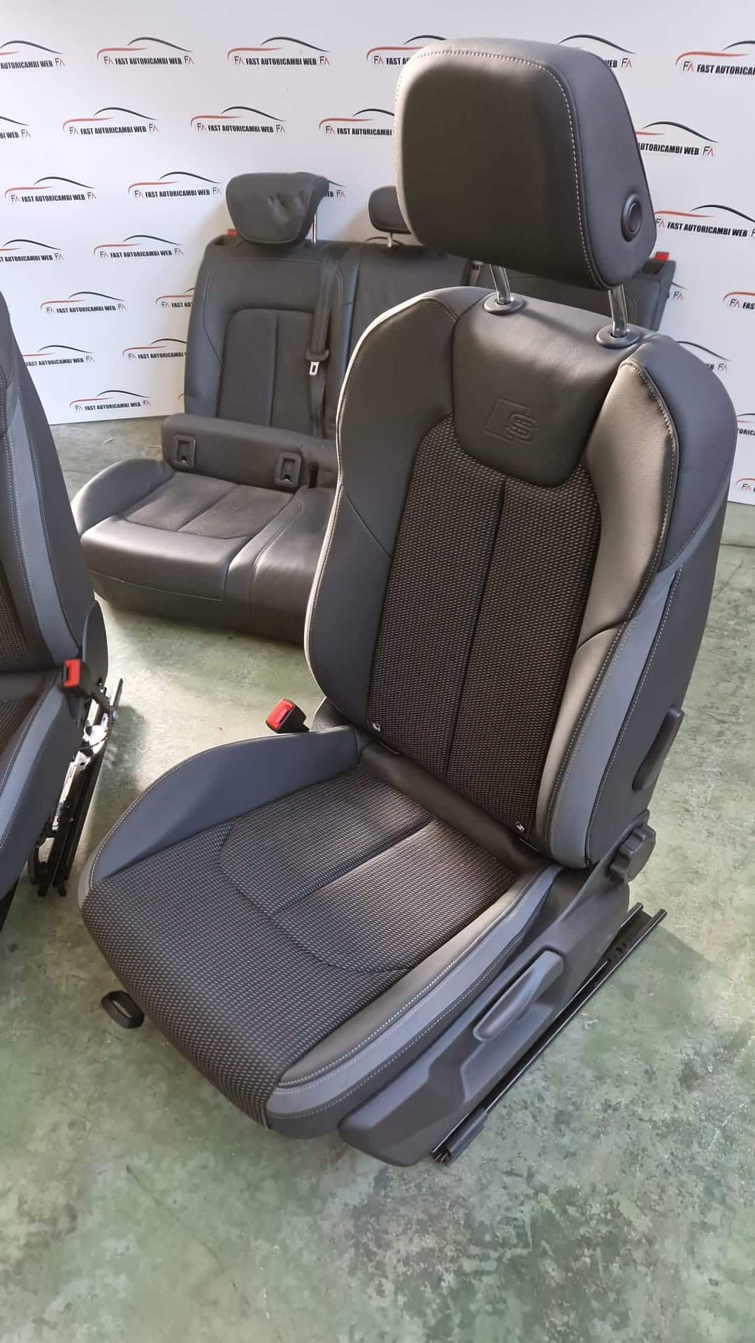 Kit sedili / tappezzeria Audi Q2 s-line anno 2019 3 WhatsApp-Image-2022-07-11-at-19.27.04.jpeg
