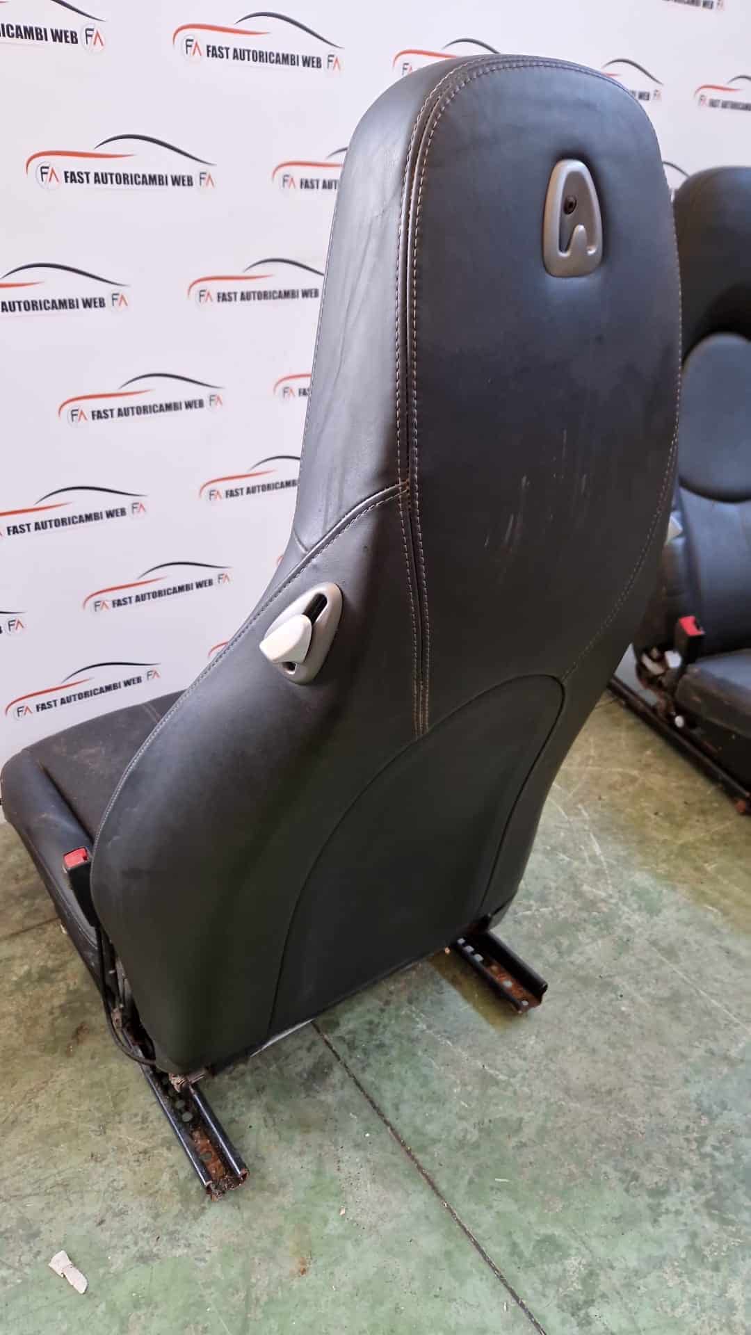 Kit sedili / tappezzeria Porsche Carrera 911 997 anno 2006 7 WhatsApp-Image-2022-07-12-at-16.25.17.jpeg