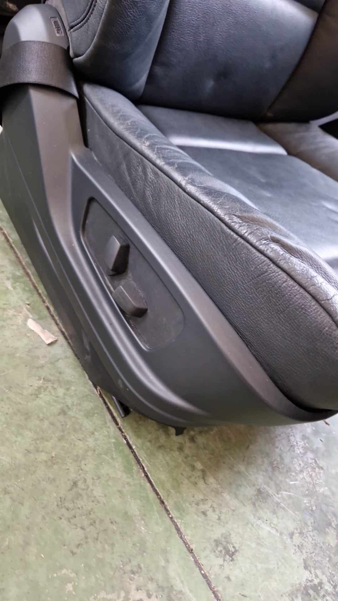 Kit sedili / tappezzeria 7 posti in pelle BMW X5 E70 anno 2008 6 WhatsApp-Image-2022-07-12-at-17.57.59.jpeg