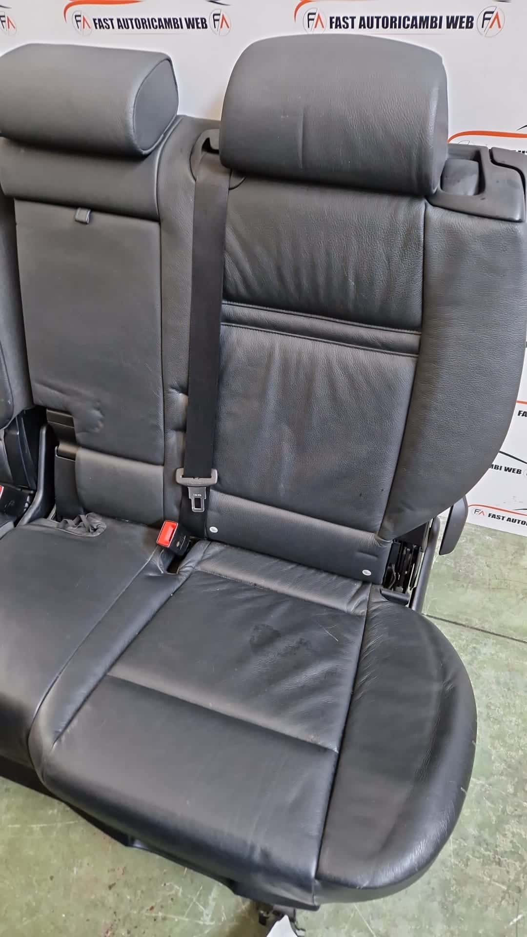 Kit sedili / tappezzeria 7 posti in pelle BMW X5 E70 anno 2008 11 WhatsApp-Image-2022-07-12-at-17.58.44.jpeg