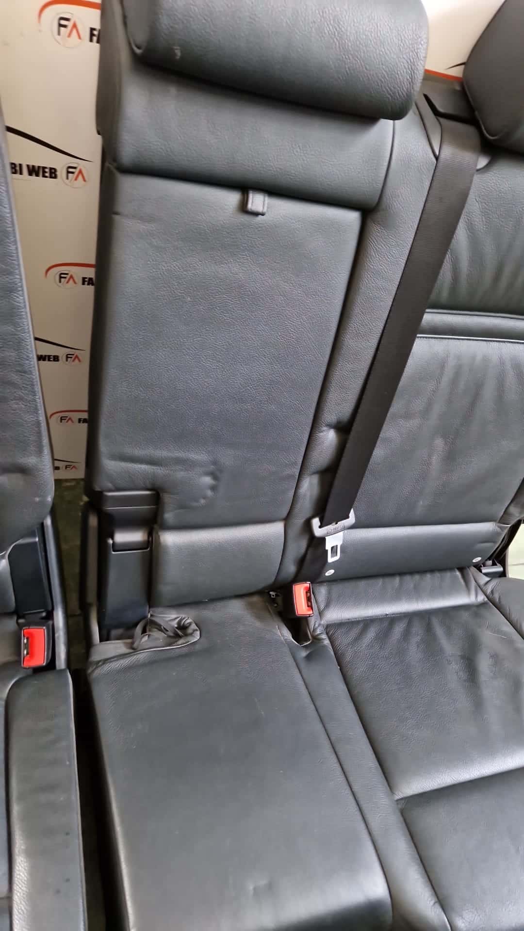 Kit sedili / tappezzeria 7 posti in pelle BMW X5 E70 anno 2008 13 WhatsApp-Image-2022-07-12-at-17.58.58.jpeg