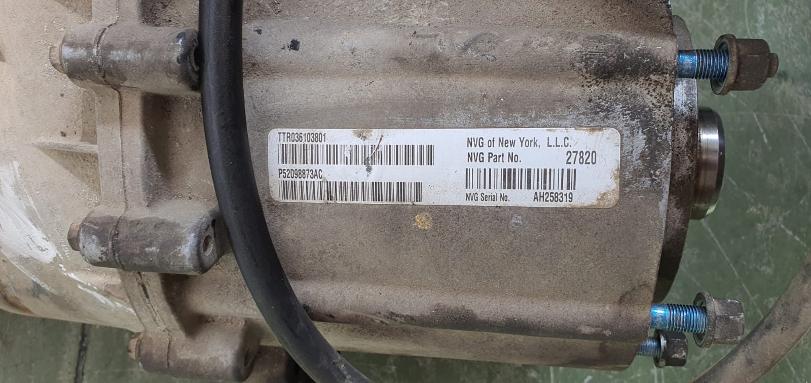 Riduttore ripartitore Jeep Grand Cheerokee WJ 3.1 TD 4x4 2001 P52098873AC 2 WhatsApp-Image-2022-07-14-at-09.57.25-2.jpeg