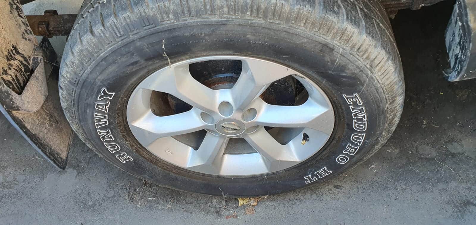 Nissan Navara D40 2.5 DCI motore YD25 anno 2010 per ricambi 12 WhatsApp-Image-2022-07-14-at-15.53.03-4.jpeg