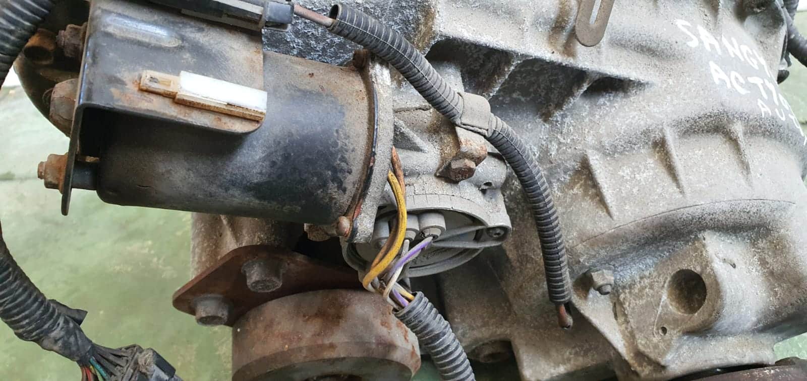 Riduttore cambio 4x4 Ssangyong Kyron 2.0 xdi SYMC 32000-08010 3 WhatsApp-Image-2022-07-19-at-11.23.45-1.jpeg