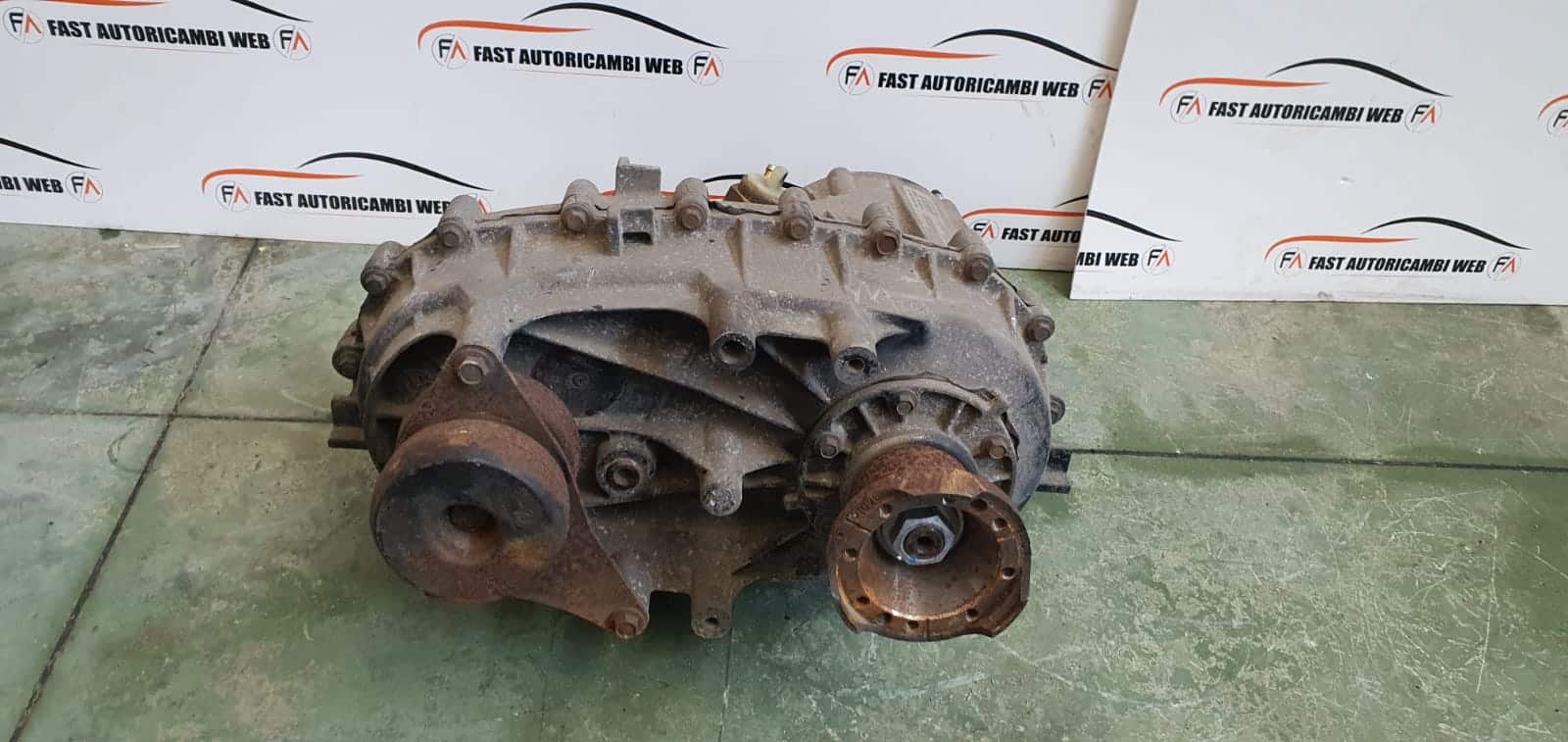 Riduttore cambio scatola di trasferimento 4x4 Jeep Wrangler P52853383AB 2 WhatsApp-Image-2022-07-19-at-11.50.48.jpeg