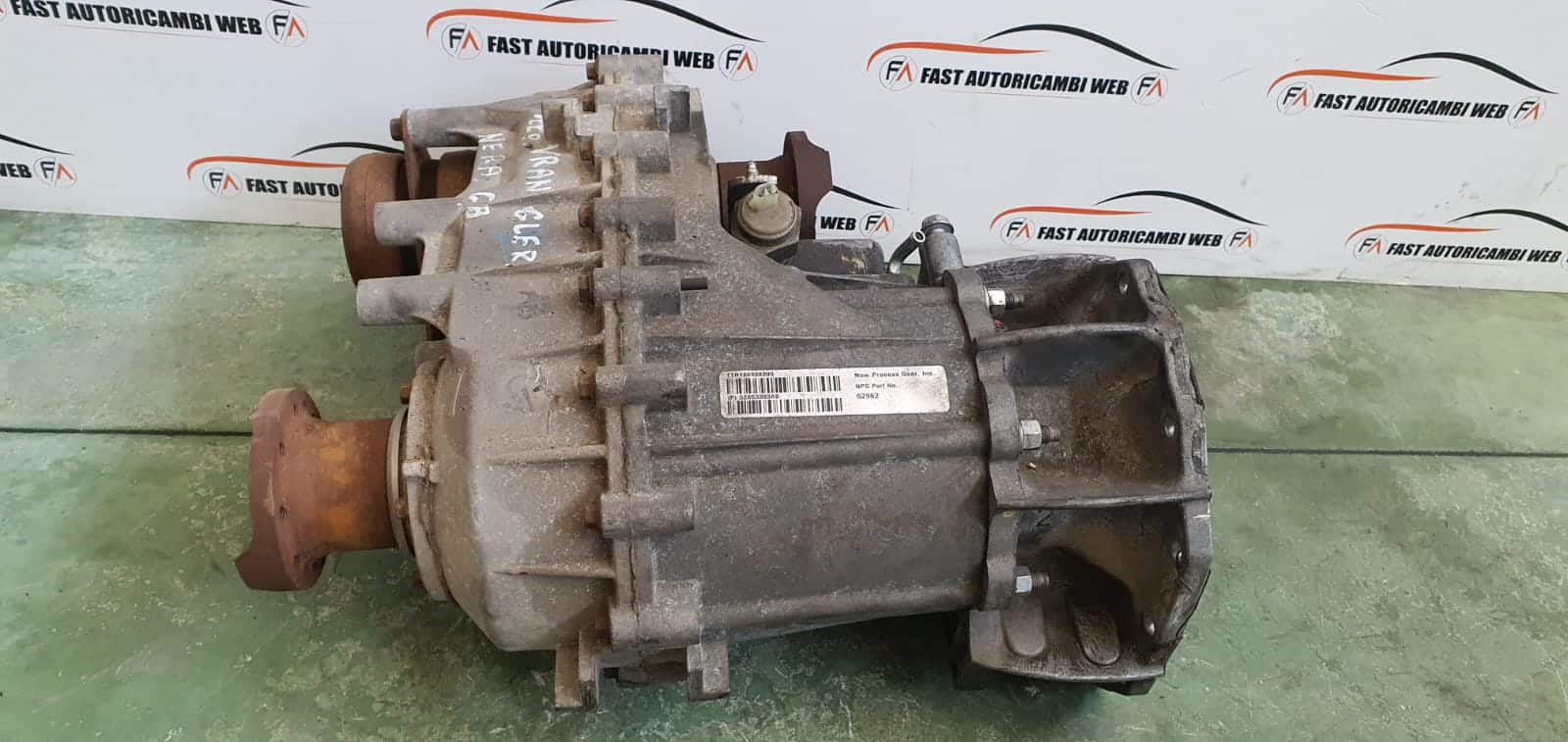 Riduttore cambio scatola di trasferimento 4x4 Jeep Wrangler 52853383AB 2 WhatsApp-Image-2022-07-20-at-10.56.29.jpeg