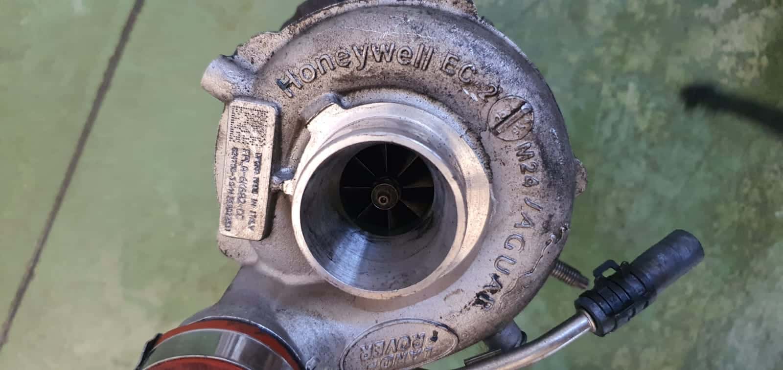 Turbina turbocompressore Land Rover Range Rover FPLA6K682CC 4 WhatsApp-Image-2022-07-20-at-18.11.14-2.jpeg