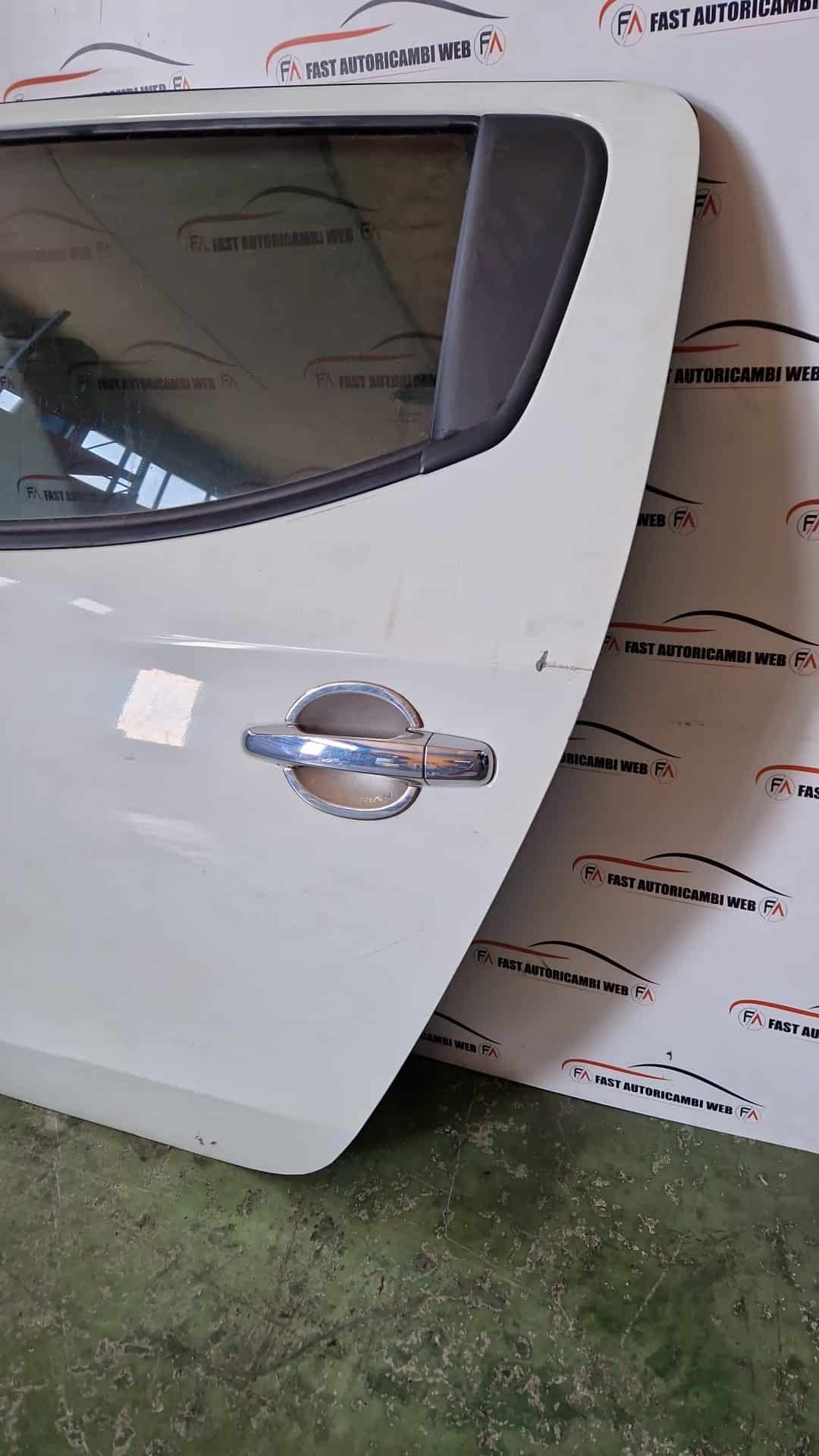 Porta posteriore sinistra Mitsubishi L200 Barbarian 2016 3 WhatsApp-Image-2022-07-21-at-18.04.53.jpeg