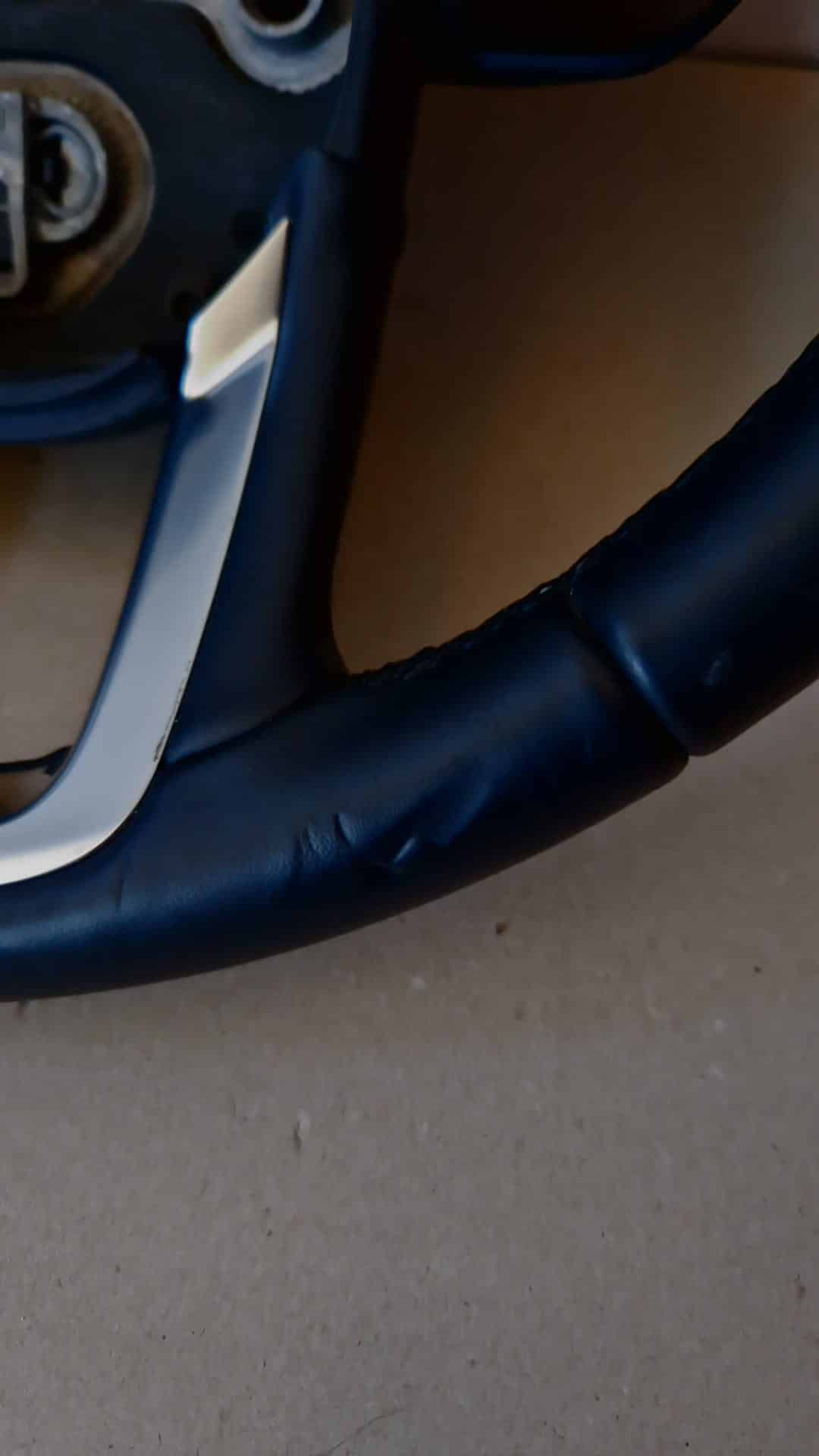 Volante sterzo in pelle nero Land Rover Discovery K8D23F563FB8PVJ 5 WhatsApp-Image-2022-07-22-at-16.19.43.jpeg