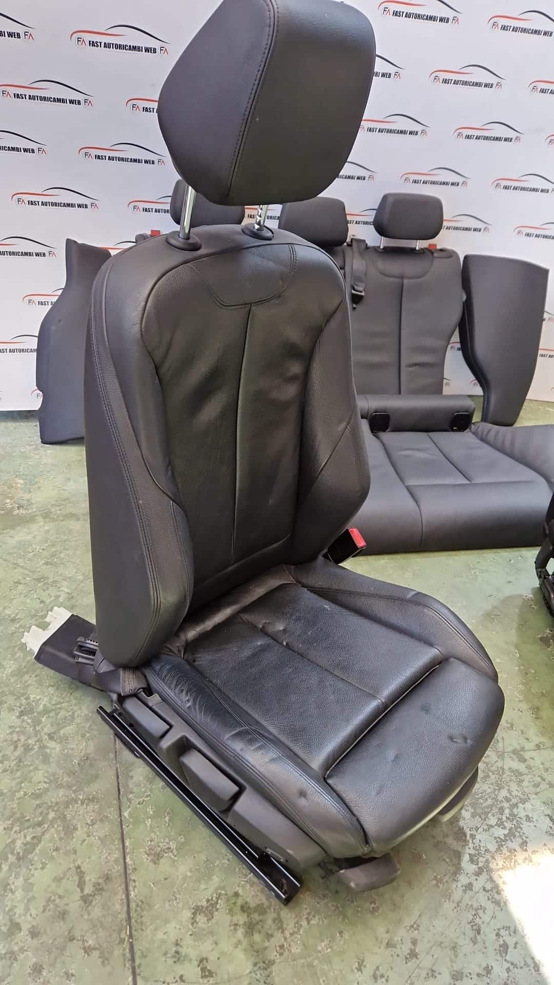 Kit sedili e pannelli in pelle nera BMW Serie 3 F30 2013 3 WhatsApp-Image-2022-07-27-at-11.16.14.jpeg