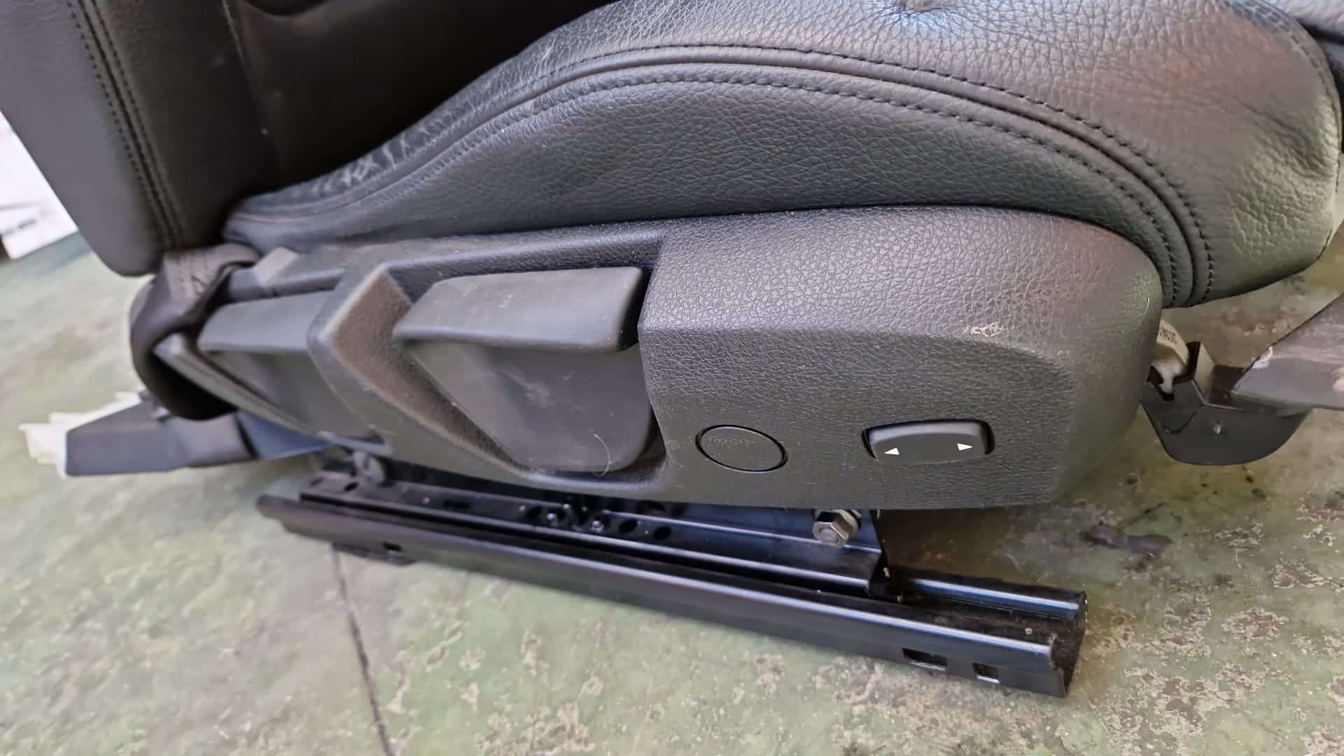 Kit sedili e pannelli in pelle nera BMW Serie 3 F30 2013 4 WhatsApp-Image-2022-07-27-at-11.16.29.jpeg