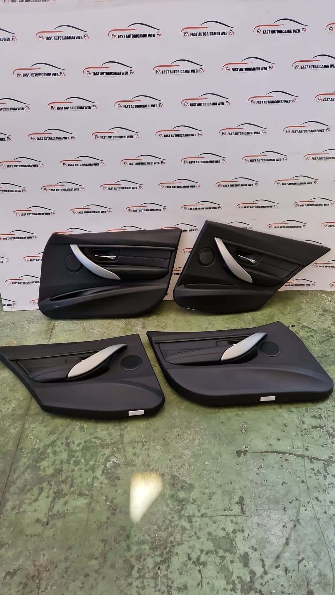 Kit sedili e pannelli in pelle nera BMW Serie 3 F30 2013 2 WhatsApp-Image-2022-07-27-at-11.30.02.jpeg