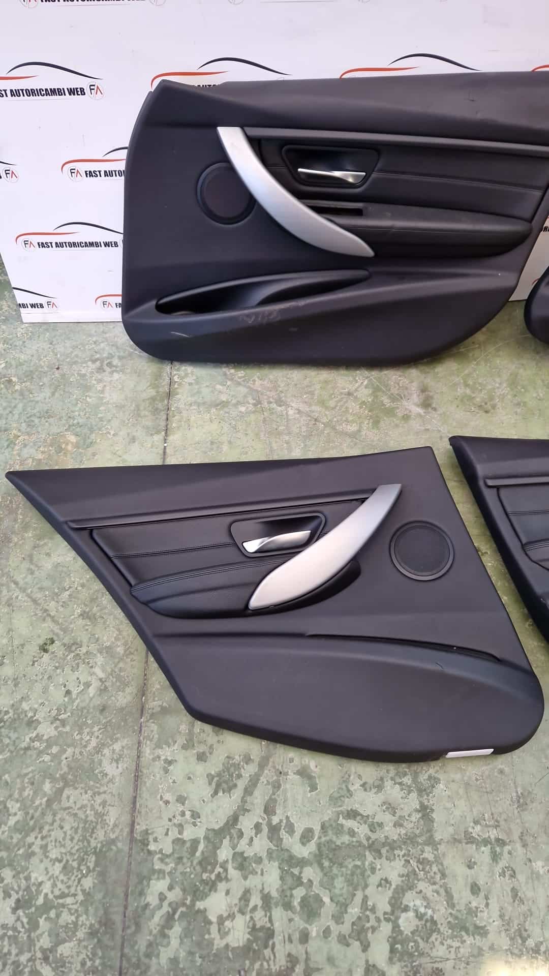 Kit sedili e pannelli in pelle nera BMW Serie 3 F30 2013 10 WhatsApp-Image-2022-07-27-at-11.30.08.jpeg