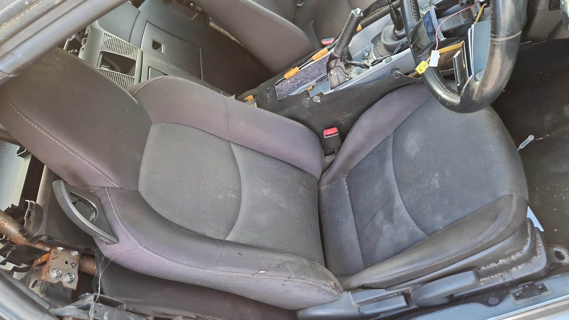 Mazda MX-5 MK3 SE 2009 per ricambi 8 WhatsApp-Image-2022-09-28-at-17.58.23.jpeg
