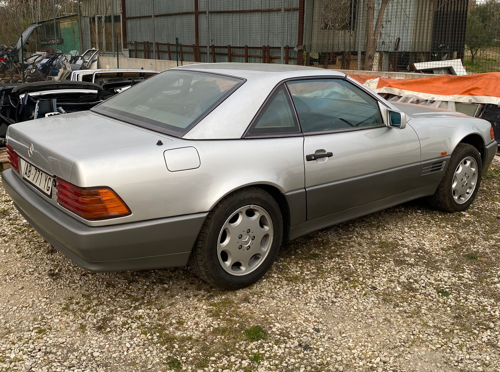 Mercedes SL R129 3.0 24 valvole per ricambi 2 WhatsApp-Image-2023-02-22-at-17.19.23.jpeg