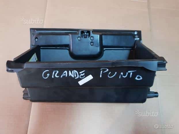 Cassetto portaoggetti cruscotto Fiat Grande Punto 2 03_81b64a71548b4a008da7dfcdb2841d72