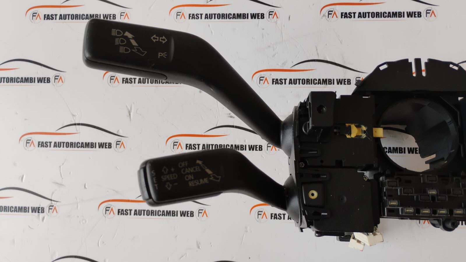 Devioluci originale Volkswagen Passat 3C 3C9953513R 4 WhatsApp Image 2025-10-18 at 10.07.58