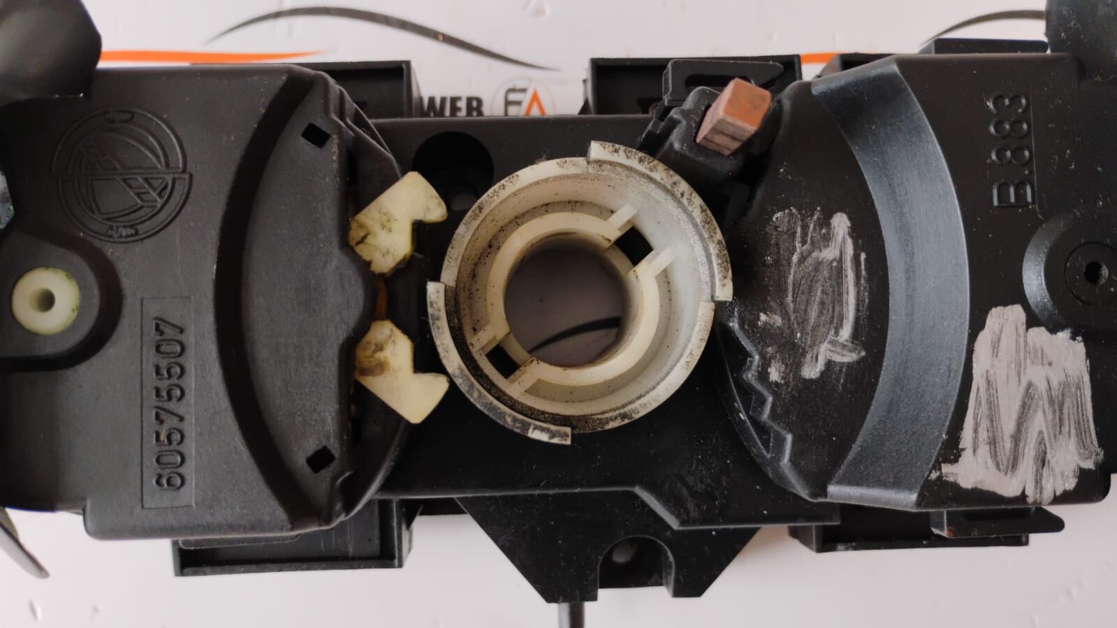 Devioluci originale Alfa Romeo 164 prima serie 60575507 8 WhatsApp Image 2025-10-18 at 10.31.05