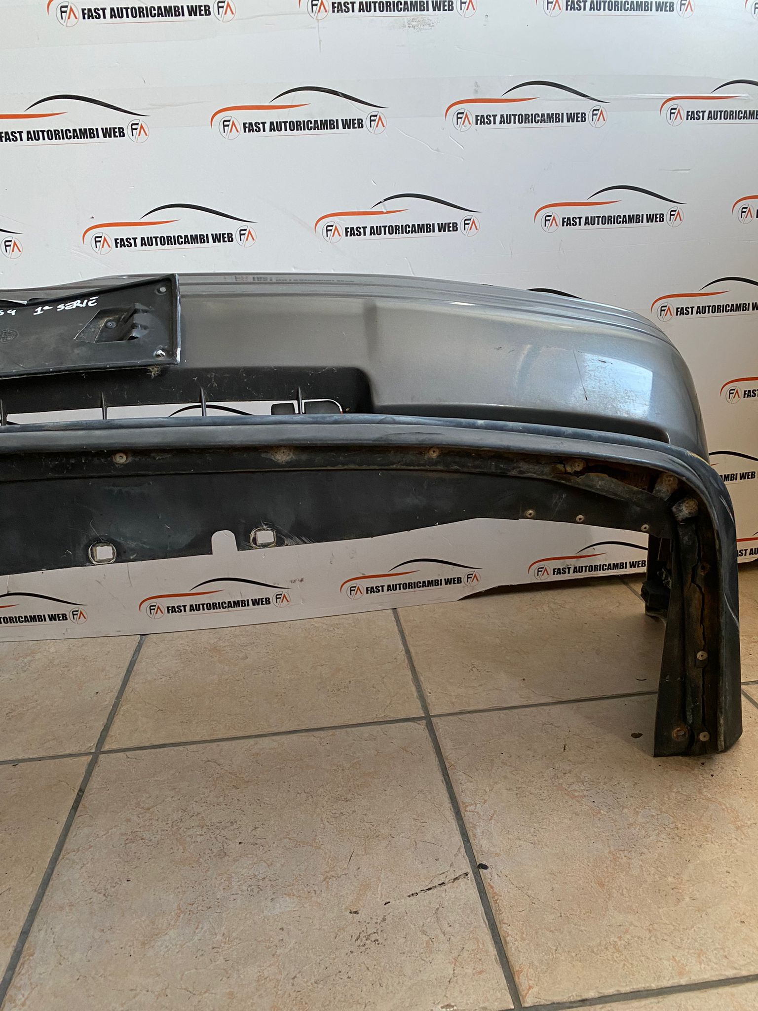 Paraurti anteriore Alfa Romeo 164 prima serie 164007711700 8 WhatsApp Image 2023-09-01 at 18.41.55 (1)