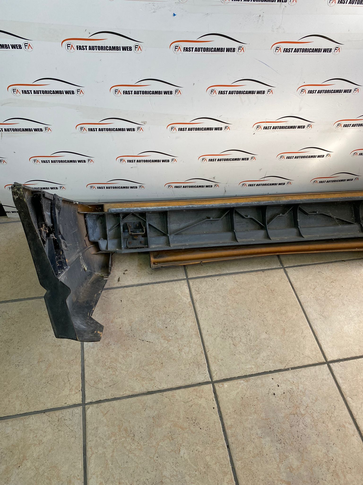 Paraurti posteriore Alfa Romeo 164 seconda serie 60568072 6 WhatsApp Image 2023-09-07 at 16.58.21 (2)