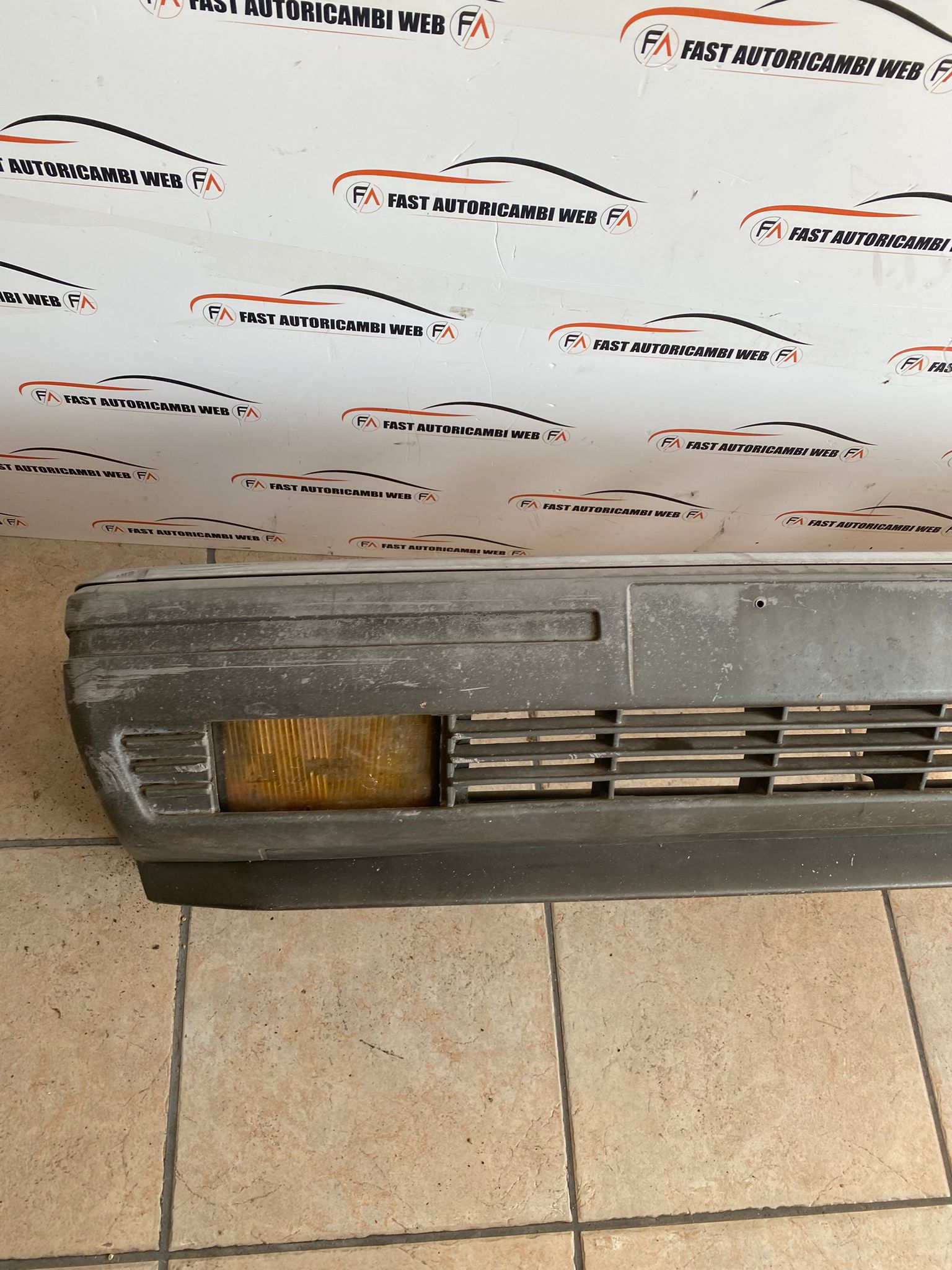 Paraurti anteriore Alfa Romeo 90 3 WhatsApp Image 2023-09-08 at 17.18.15 (1)