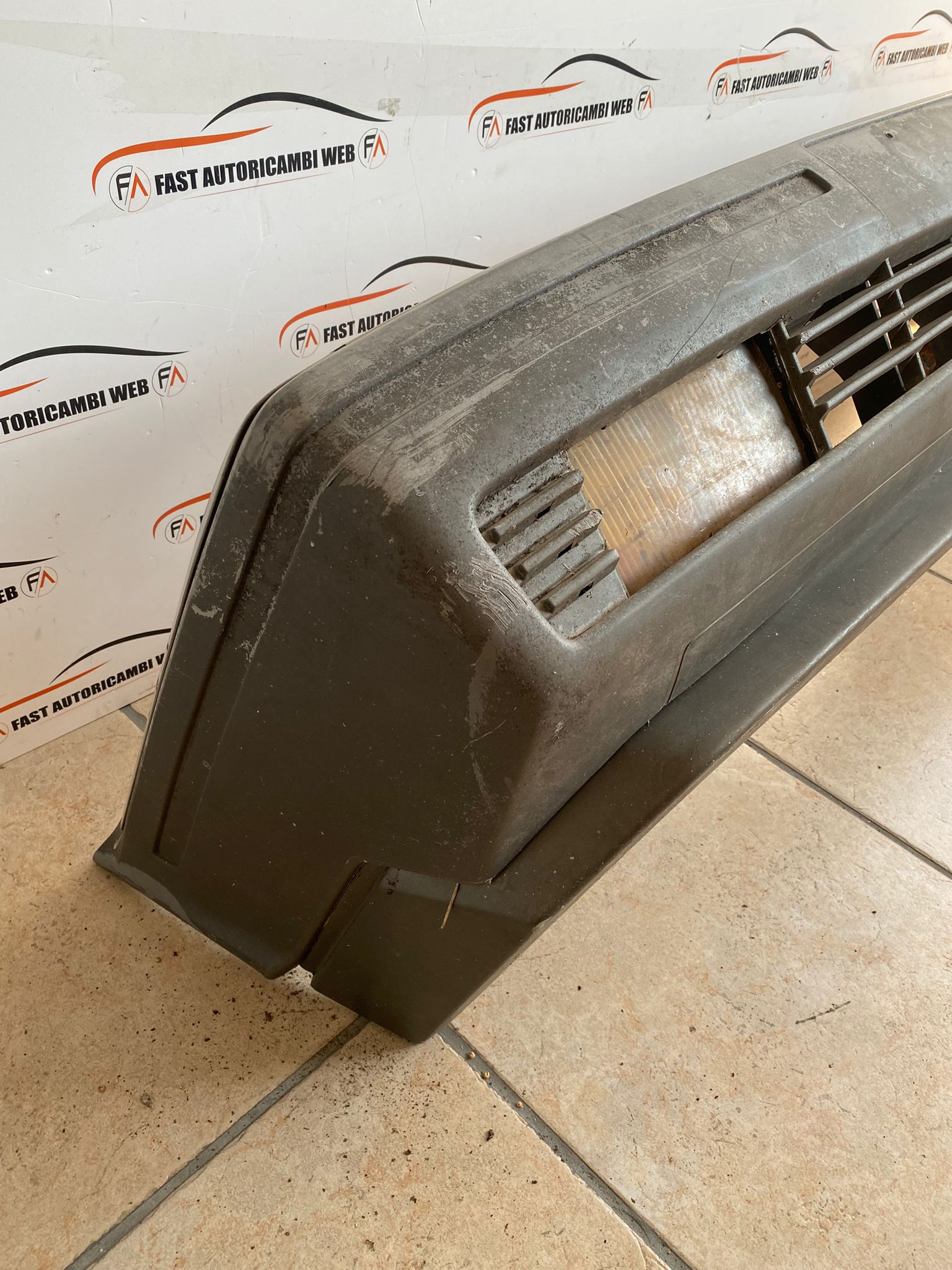 Paraurti anteriore Alfa Romeo 90 2 WhatsApp Image 2023-09-08 at 17.18.15