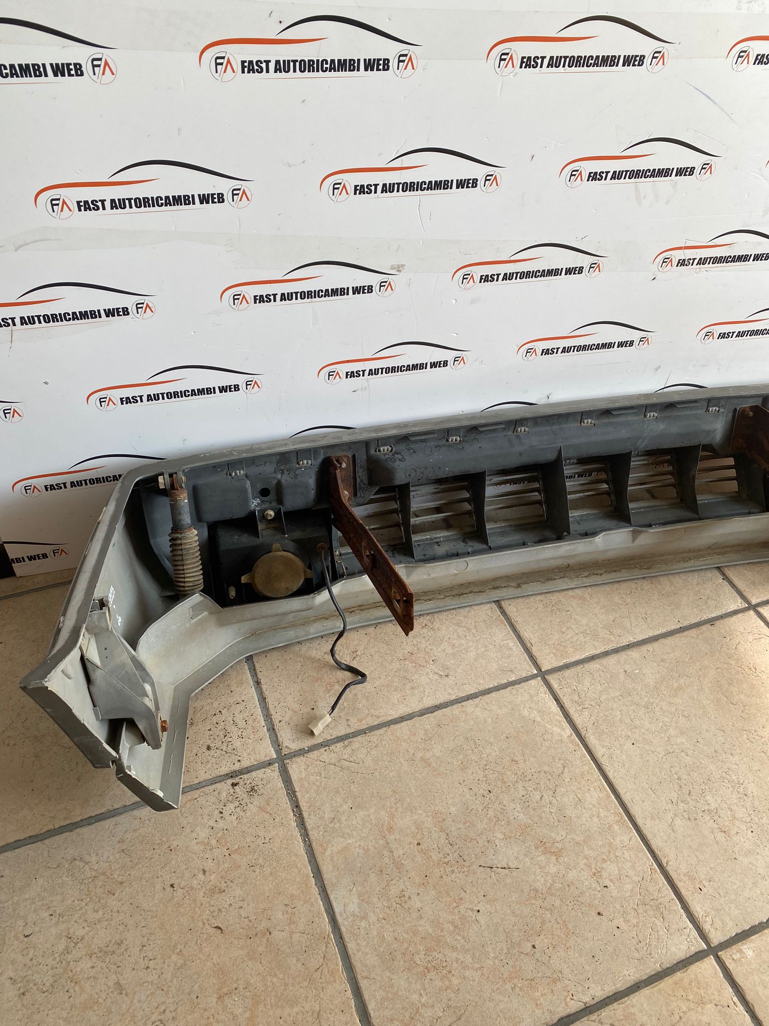 Paraurti anteriore Alfa Romeo 90 6 WhatsApp Image 2023-09-08 at 17.18.16 (1)