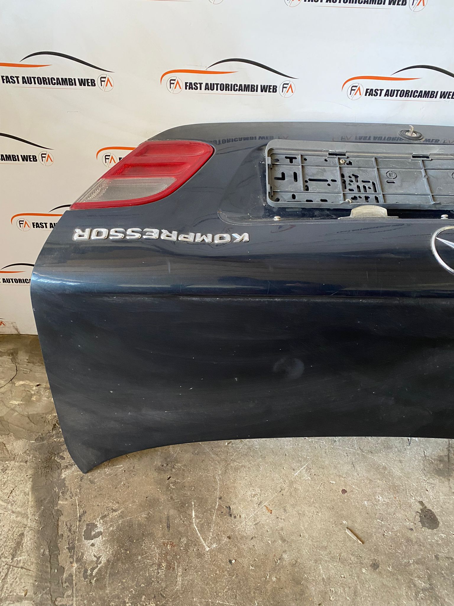 Portellone cofano posteriore Mercedes Clk 200 kompressor avantgarde w208 3 WhatsApp Image 2023-09-11 at 17.27.50