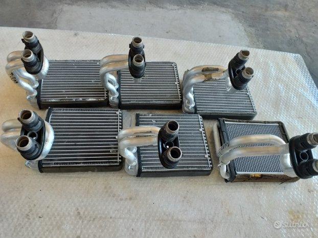 Radiatore riscaldamento abitacolo Volkswagen Audi 1k0819031r / 1k0819031b / 1k0819031a 2 02_d345d63fb1794d01830842258ce13ad8