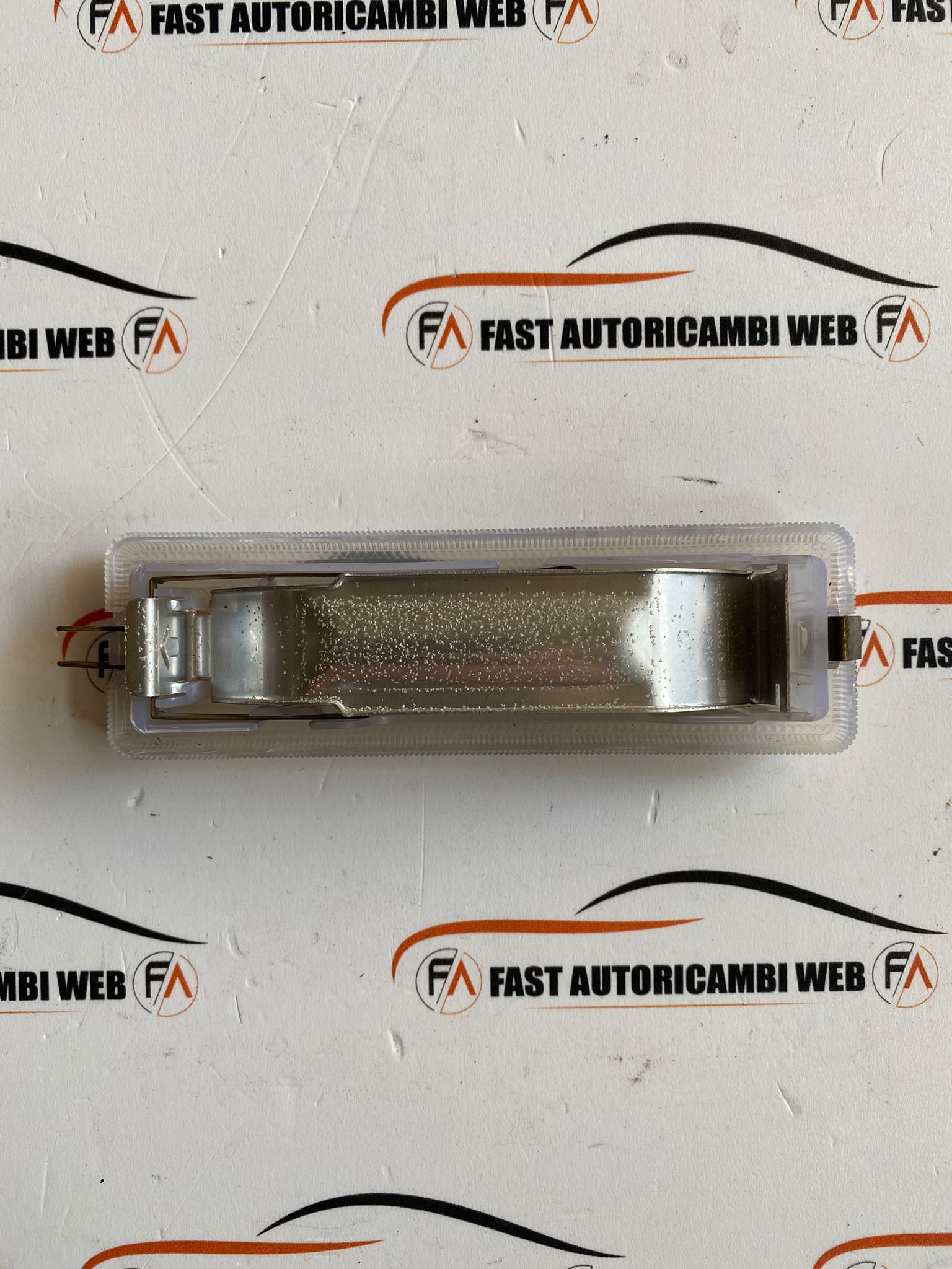 Plafoniera interna anteriore cielo Mercedes 200E w124 berlina 1248201501 0018206601 2 02_image_2021_10_29_at_162114