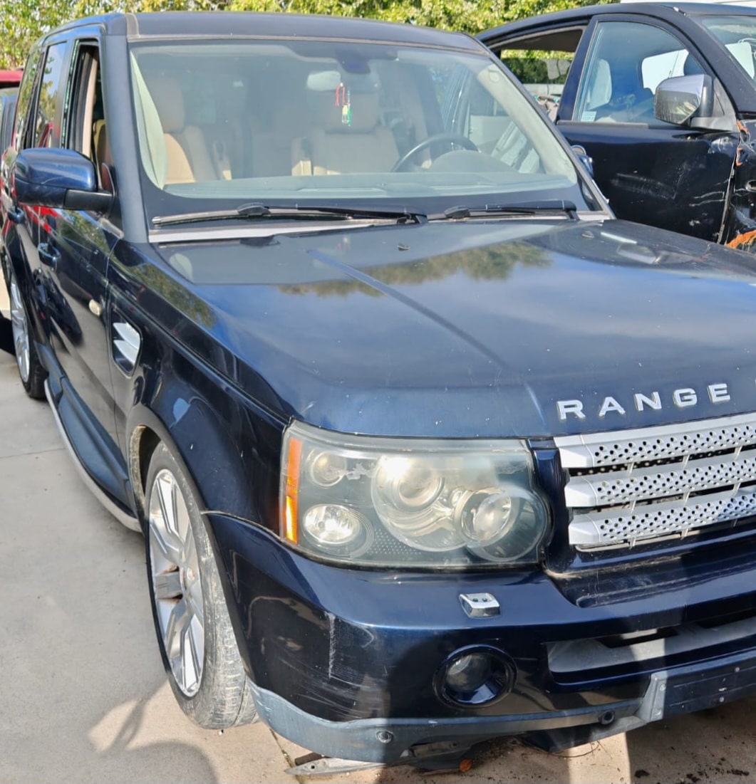 Land Rover Range Rover Sport HSE anno 2005 per ricambi 2 IMG-20241008-WA0168