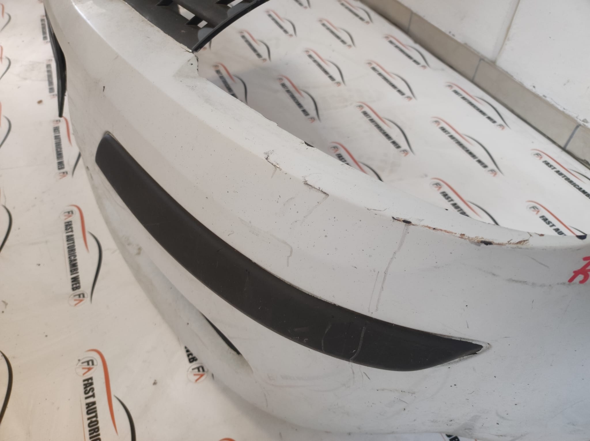 Paraurti anteriore Renault Modus 3 WhatsApp Image 2025-01-15 at 10.30.41 (2)