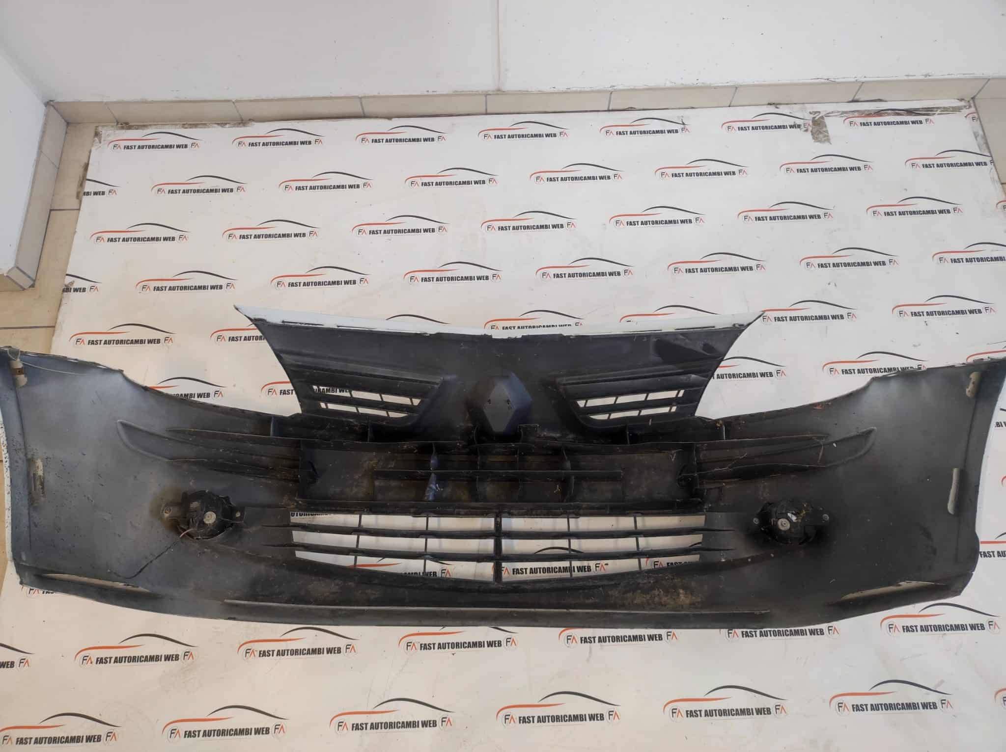 Paraurti anteriore Renault Modus 6 WhatsApp Image 2025-01-15 at 10.30.42 (2)